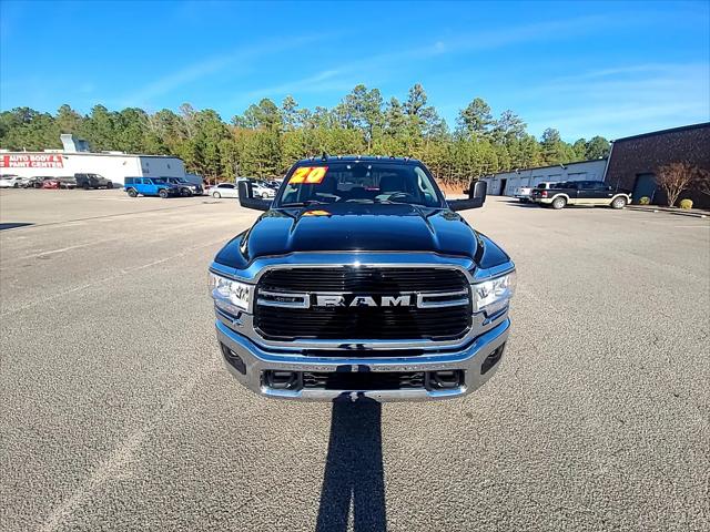 2020 RAM 3500 Big Horn Crew Cab 4x4 8 Box 2020 RAM 3500 Big Horn Crew Cab 4x4 8 Box