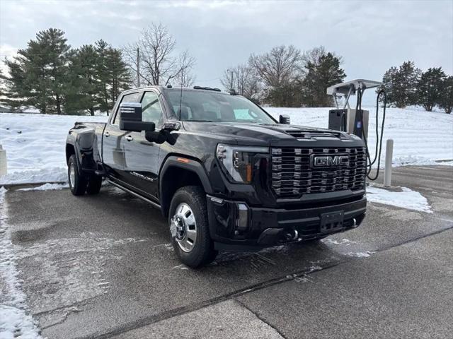 2024 GMC Sierra 3500HD 4WD Crew Cab Long Bed Denali Ultimate 2024 GMC Sierra 3500HD 4WD Crew Cab Long Bed Denali Ultimate
