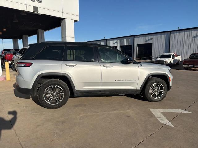 2022 Jeep Grand Cherokee 4xe Trailhawk