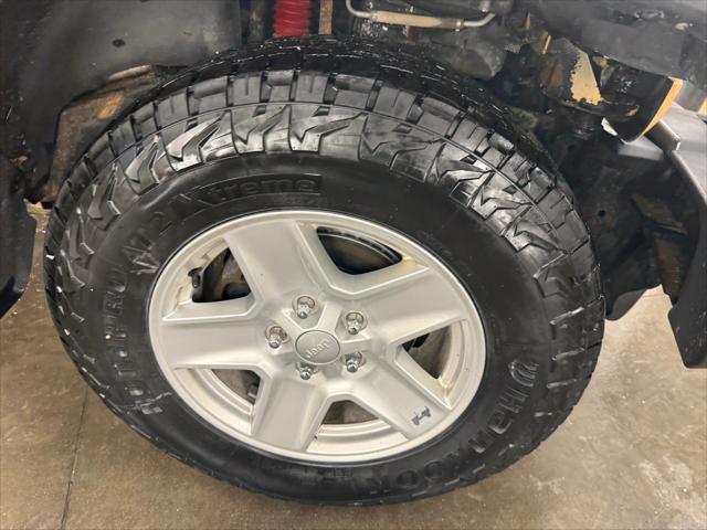 2014 Jeep Wrangler Unlimited Sport RHD