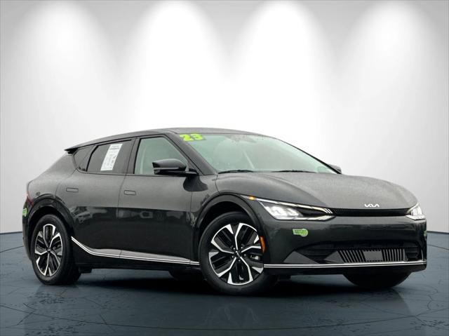 2023 Kia EV6 Wind 2023 Kia EV6 Wind