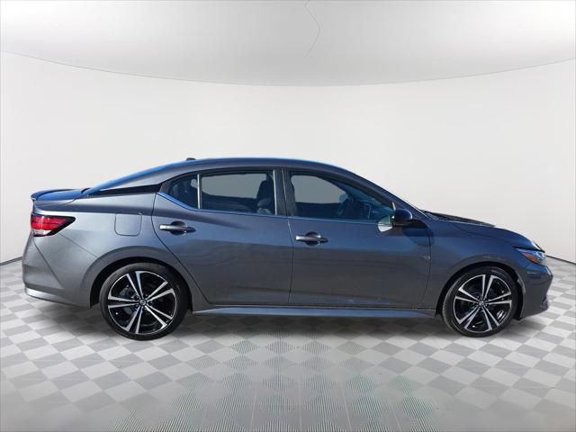 2022 Nissan Sentra SR Xtronic CVT