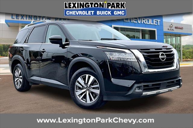 2023 Nissan Pathfinder SL 4WD