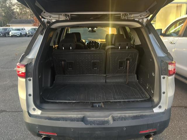 2020 Chevrolet Traverse FWD LT Cloth 2020 Chevrolet Traverse FWD LT Cloth