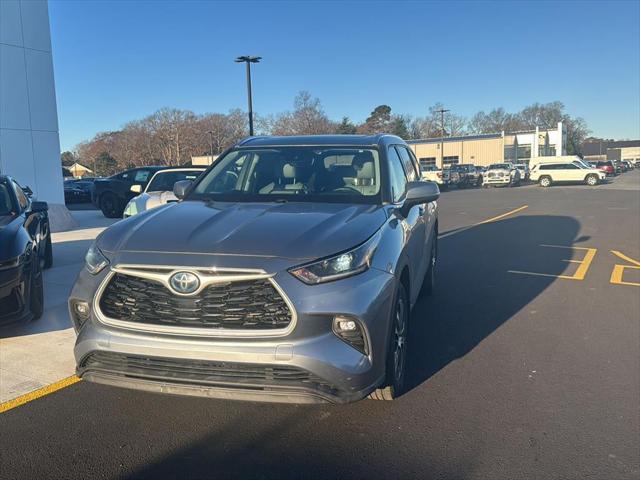 2021 Toyota Highlander Hybrid XLE