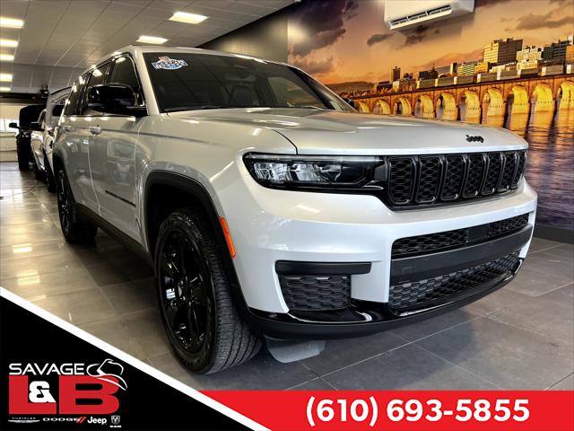 2023 Jeep Grand Cherokee L Altitude 4x4 2023 Jeep Grand Cherokee L Altitude 4x4