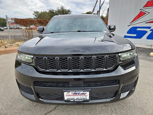 2022 Jeep Grand Cherokee L Altitude 4x4 2022 Jeep Grand Cherokee L Altitude 4x4