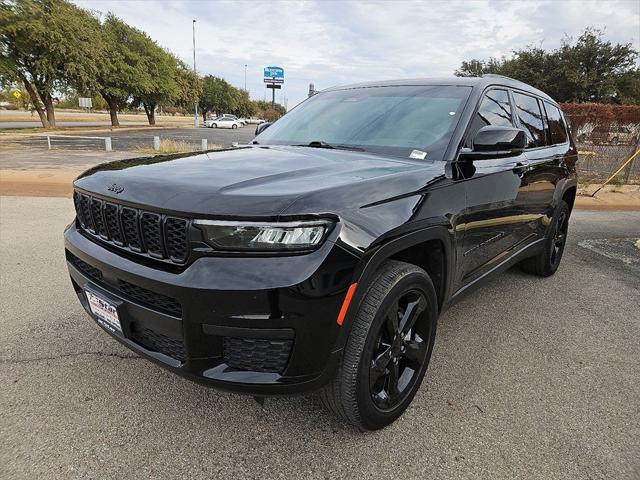 2022 Jeep Grand Cherokee L Altitude 4x4 2022 Jeep Grand Cherokee L Altitude 4x4