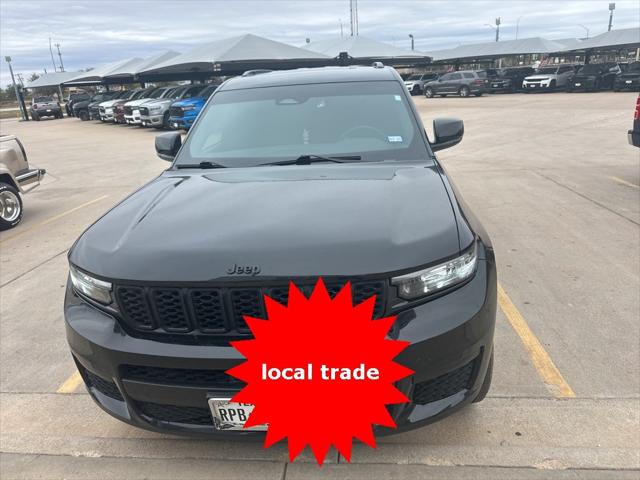 2022 Jeep Grand Cherokee L Altitude 4x4 2022 Jeep Grand Cherokee L Altitude 4x4