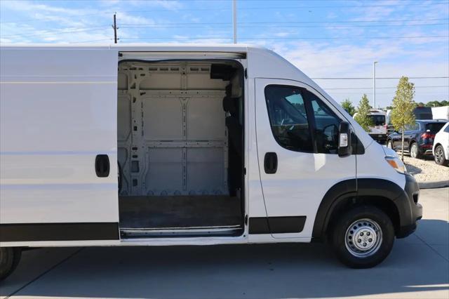 2024 Ram ProMaster 2500 Cargo Van Tradesman High Roof 159" WB w/Pass Seat