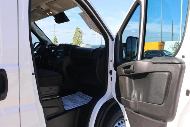 2024 Ram ProMaster 2500 Cargo Van Tradesman High Roof 159" WB w/Pass Seat