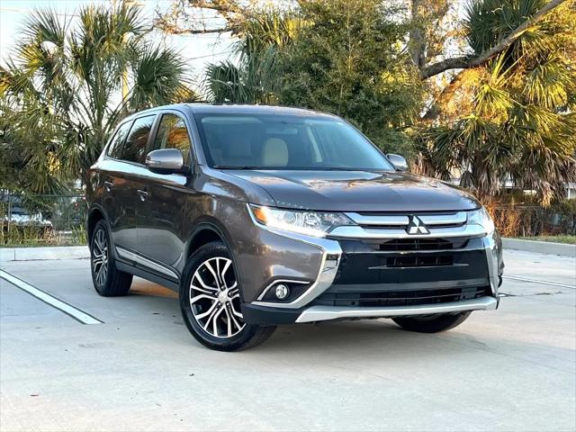 2017 Mitsubishi Outlander SE for sale in Tampa, FL