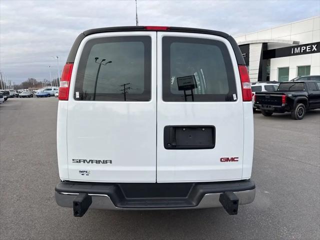 2024 GMC Savana Cargo RWD 2500 Regular Wheelbase Work Van