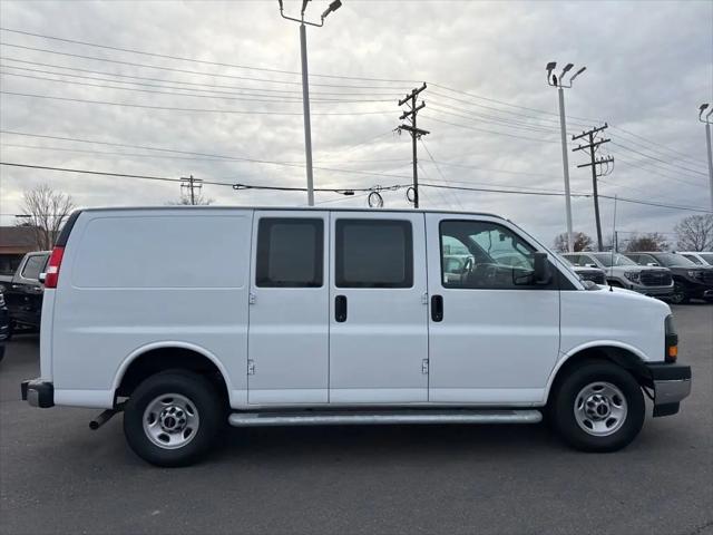 2024 GMC Savana Cargo RWD 2500 Regular Wheelbase Work Van