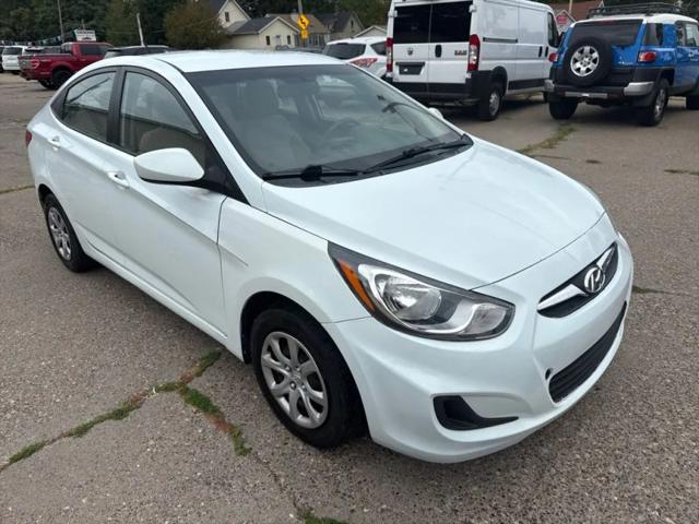 2012 Hyundai Accent GLS