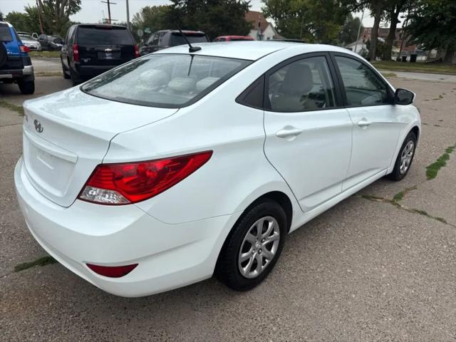 2012 Hyundai Accent GLS