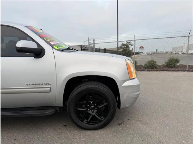 2012 GMC Yukon XL SLT