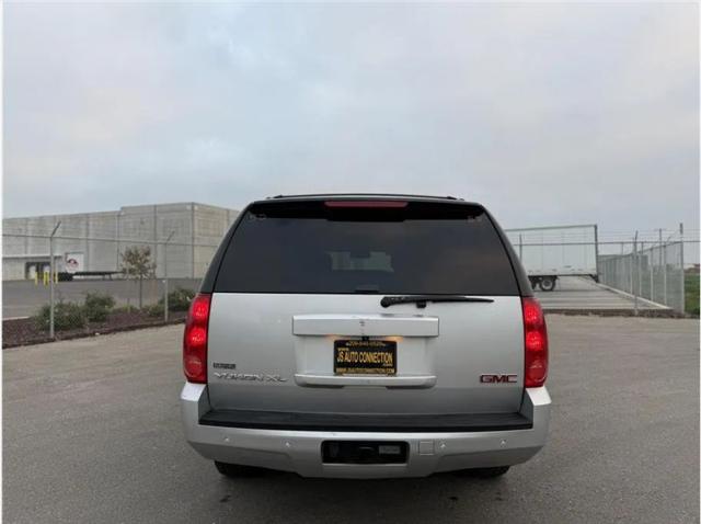 2012 GMC Yukon XL SLT