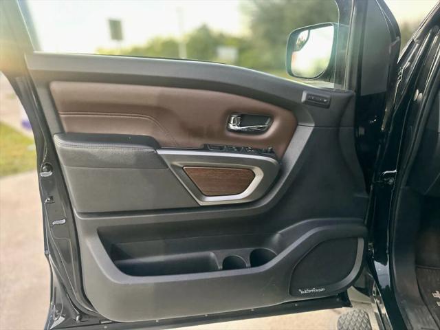 2017 Nissan Titan Platinum Reserve