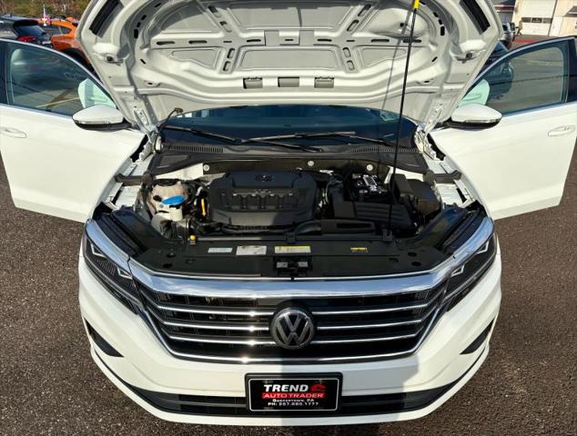 2022 Volkswagen Passat 2.0T SE