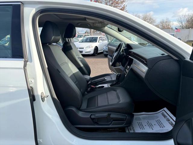 2022 Volkswagen Passat 2.0T SE