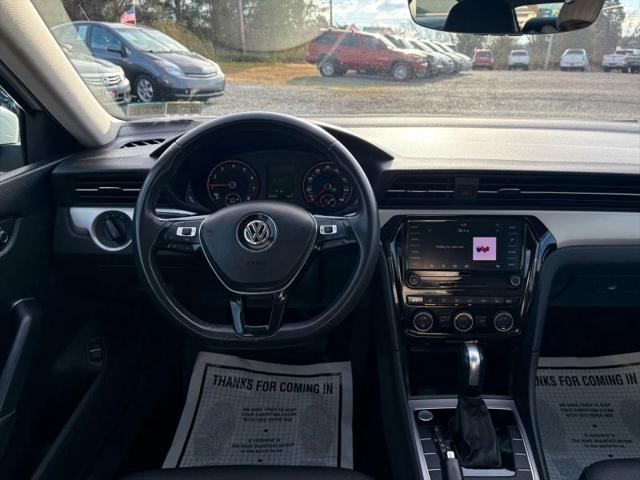 2022 Volkswagen Passat 2.0T SE