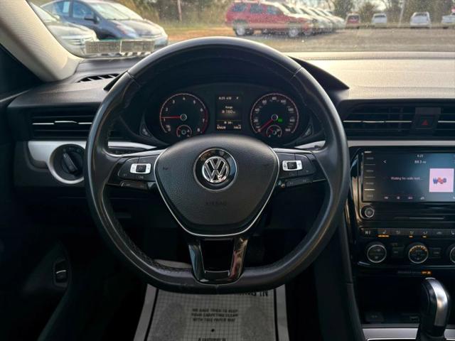 2022 Volkswagen Passat 2.0T SE