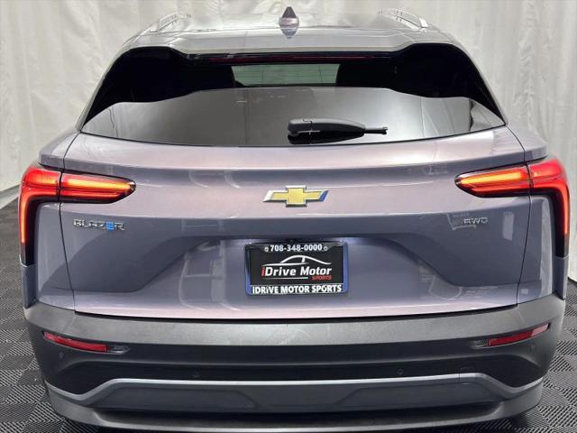 2024 Chevrolet V Blazer eAWD 2LT