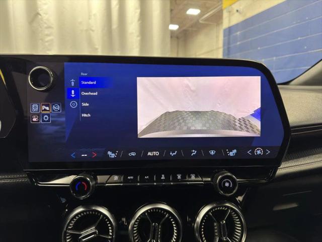 2024 Chevrolet V Blazer eAWD 2LT