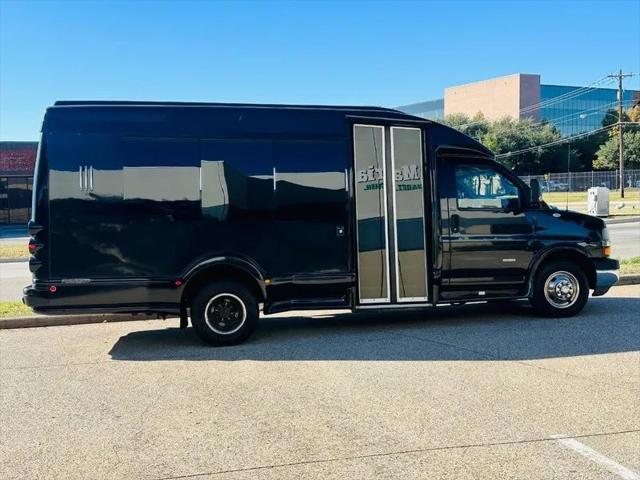 2010 Chevrolet Express Cutaway Work Van