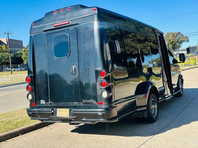 2010 Chevrolet Express Cutaway Work Van