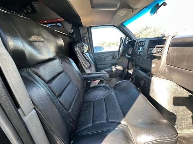 2010 Chevrolet Express Cutaway Work Van