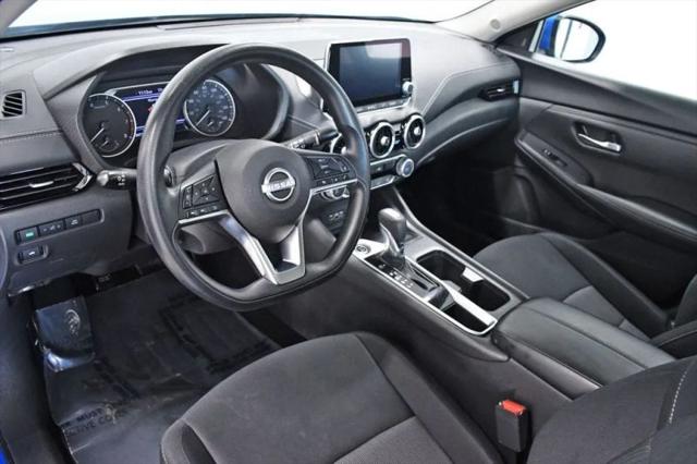 2024 Nissan Sentra SV Xtronic CVT