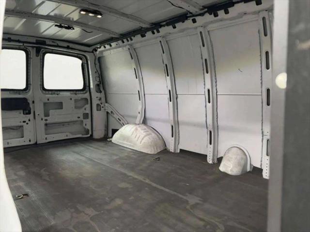 2019 Chevrolet Express Work Van