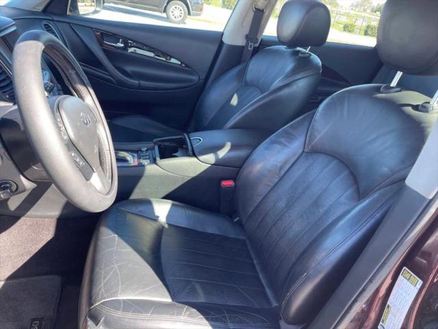 2016 INFINITI QX50 Base