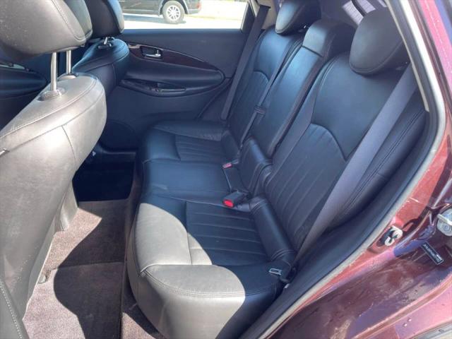 2016 INFINITI QX50 Base