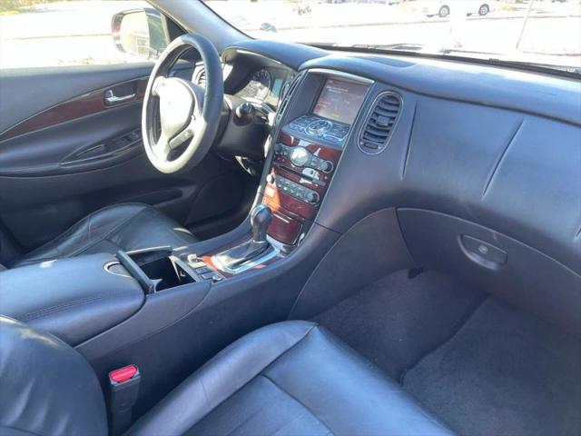 2016 INFINITI QX50 Base