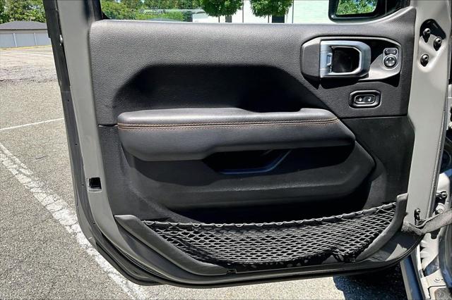 2022 Jeep Gladiator Sport