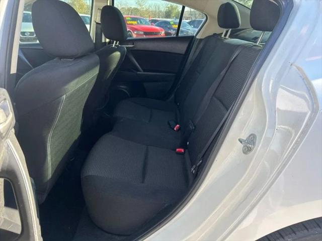2013 Mazda Mazda3 i SV