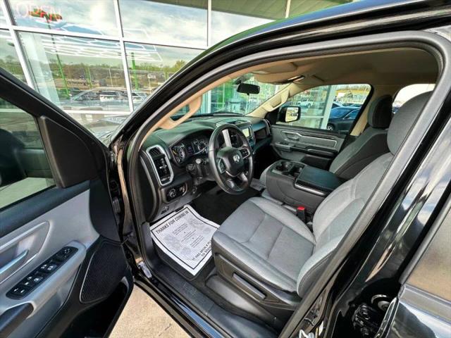 2020 Ram 1500 Big Horn Crew Cab 4x4 5'7" Box