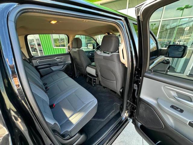 2020 Ram 1500 Big Horn Crew Cab 4x4 5'7" Box