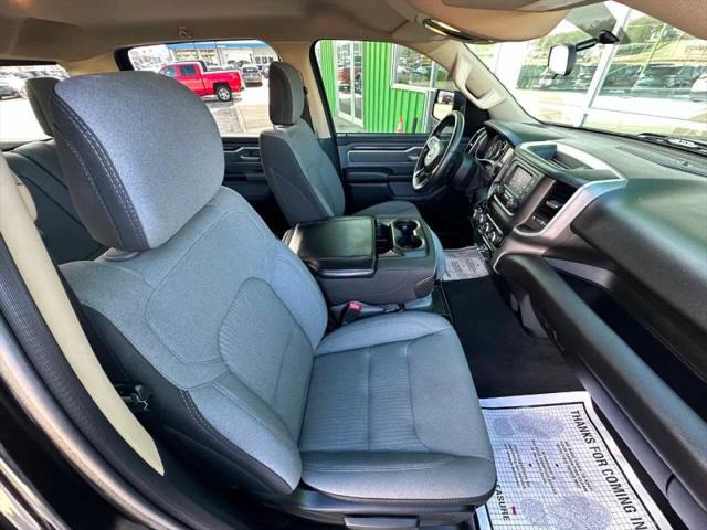 2020 Ram 1500 Big Horn Crew Cab 4x4 5'7" Box