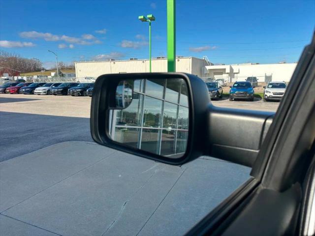 2020 Ram 1500 Big Horn Crew Cab 4x4 5'7" Box