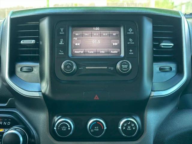 2020 Ram 1500 Big Horn Crew Cab 4x4 5'7" Box