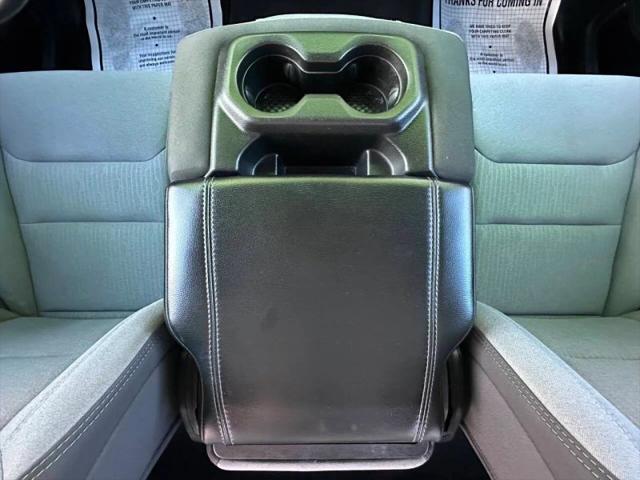2020 Ram 1500 Big Horn Crew Cab 4x4 5'7" Box