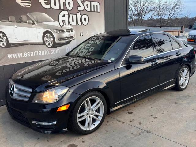 2012 Mercedes-Benz C-CLASS C 300 Luxury 4MATIC