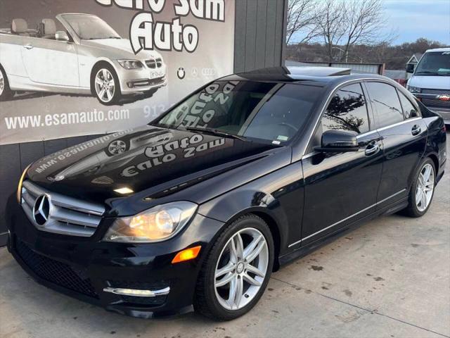 2012 Mercedes-Benz C-CLASS C 300 Luxury 4MATIC