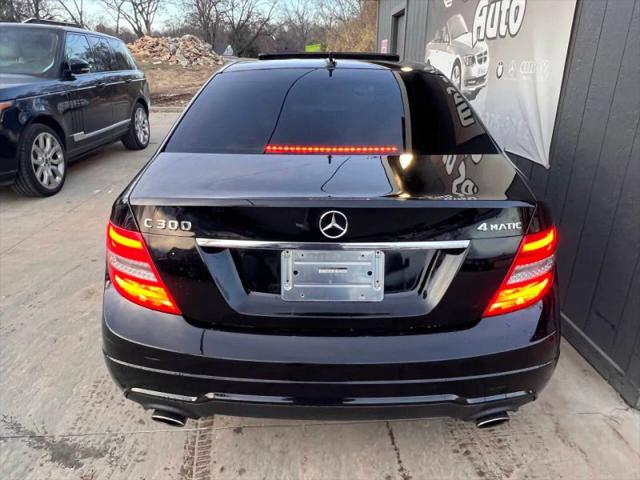 2012 Mercedes-Benz C-CLASS C 300 Luxury 4MATIC