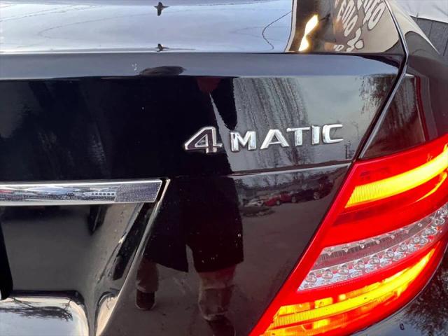 2012 Mercedes-Benz C-CLASS C 300 Luxury 4MATIC