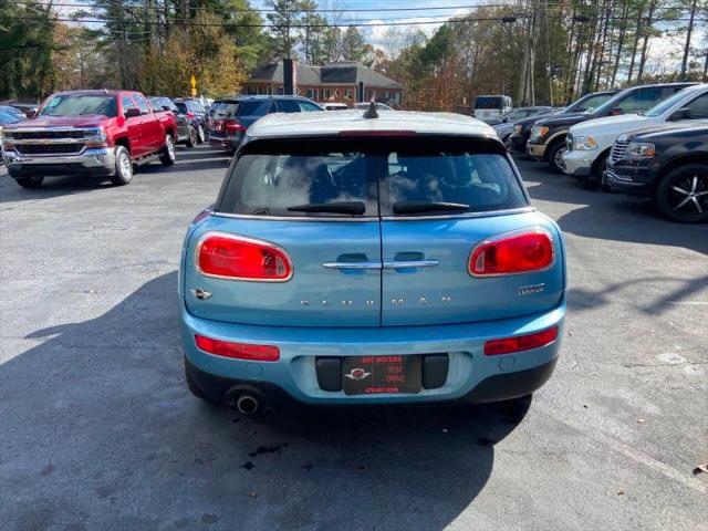 2017 MINI Cooper Clubman Cooper